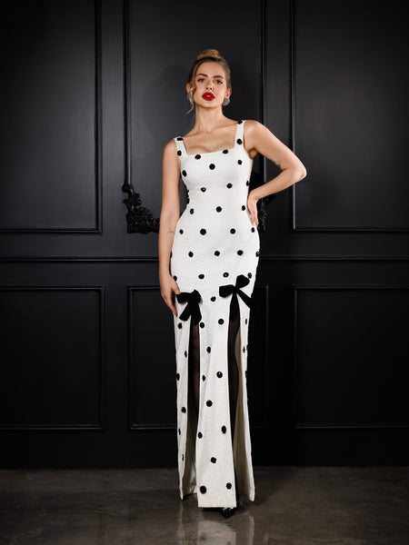 فستان دانتيل منقط